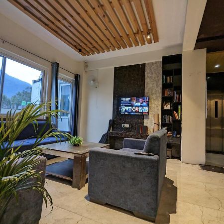 Back Stayz Hostel Rishīkesh المظهر الخارجي الصورة